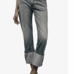 Zara Women's Cropped Gray Jeans